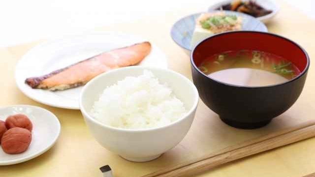 和食の朝ごはん